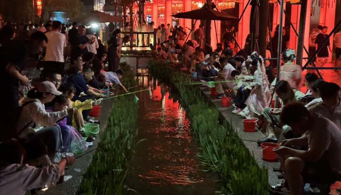 “千人千钓” “轻垂钓”成年轻人心头好